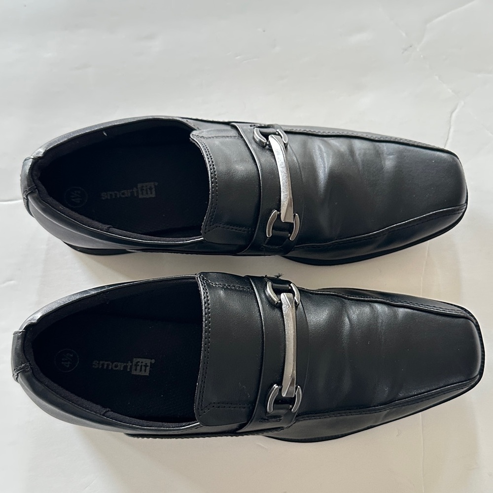 SmartFit Boys’ Black Slip-On Dress Loafers with Size 4.5, Skid Resistant